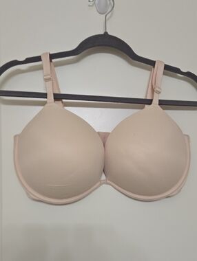 PINK Victoria's Secret Light Nude Padded T-Shirt Bra